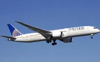 Máy bay Boeing 787 hạ cánh khẩn cấp