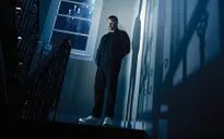 Không chỉ đạo diễn, Jordan Peele cũng xuất hiện trong bom tấn kinh dị “Us”