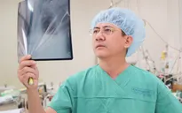 Ảo giác sau khi dùng ma túy đá, nam thanh niên tự đâm mình gần 20 nhát
