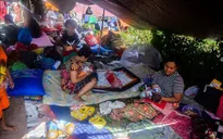6 tháng sau thảm họa sóng thần tại Indonesia, hàng nghìn trẻ em vẫn sống trong cảnh vô gia cư