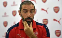Huyền thoại Arsenal nhận định về điều không tưởng cho người hâm mộ
