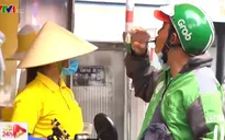 TP.HCM: Nắng nóng kéo dài, nhiều dịch vụ lên ngôi