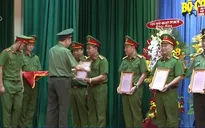 Trao thưởng thành tích xuất sắc trong phòng, chống tội phạm về ma túy