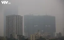 Hiện tượng sương mù khiến tình trạng ô nhiễm không khí tại Hà Nội gia tăng