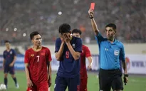 Supachai trả giá đắt do lỗi đánh nguội Đình Trọng