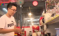 Quán cà phê 500 đồng nghĩa tình của chàng trai 9X