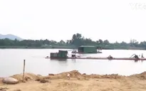 TT-Huế: Điều tra làm rõ việc khai thác cát trái phép trên sông Hương