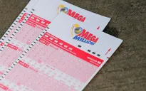 Chủ nhân giải độc đắc 1,5 tỷ USD tại Mỹ bí mật nhận thưởng