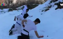 Tập Karate trong băng tuyết