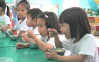 Khoảng 24% trẻ em Việt dưới 5 tuổi bị thấp còi