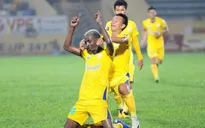 Oliveira lập cú đúp, Sanna Khánh Hoà thắng kịch tính CLB Quảng Nam