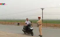 Tình trạng không đội mũ bảo hiểm vẫn phổ biến