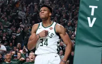 NBA Playoffs 2019 - ngày 15/4: "Á thần Hy Lạp" tỏa sáng