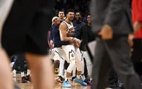 NBA Playoffs 2019 - ngày 17/4: Jamaal Murray níu kéo hi vọng cho Denver Nuggets