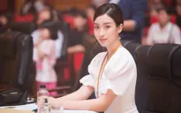 Đỗ Mỹ Linh: “Dù bạn là ai, bạn đẹp nhất khi tự tin nhất”