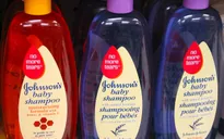Tìm thấy chất gây hại trong dầu gội trẻ em Johnson & Johnson
