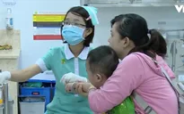 Hơn 10.000 trẻ nhập viện mỗi ngày do nắng nóng