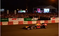 Khán giả Thủ đô mãn nhãn cùng "Khởi động Formula 1 Việt Nam Grand Prix"