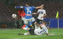Ngôi Á quân Serie A của Napoli bị "đe dọa" sau trận thua trên sân nhà