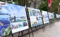 Khai mạc Triển lãm ảnh về "Biển, đảo quê hương"