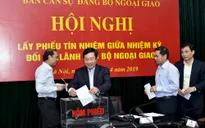 Gắn kết công tác của Đảng với công tác xây dựng ngành Ngoại giao