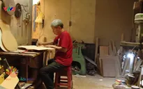 Gặp gỡ nghệ nhân nửa thế kỷ làm đàn guitar