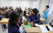Nhiều lợi ích không ngờ, phụ huynh Hà Nội "ngất ngây" với Sữa học đường