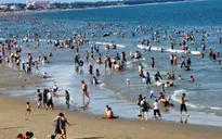 Vũng Tàu: Phát hiện nhiều trẻ em bị lạc bố mẹ khi tắm biển