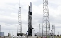 SpaceX phóng vệ tinh đầu tiên trong dự án cung cấp Internet từ vũ trụ