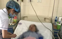 Táo bón, đầy tức bụng thường xuyên, cụ bà 86 tuổi phát hiện ung thư đại trực tràng
