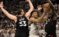 NBA Playoffs 2019 - ngày 18/5: Chiến thắng cách biệt cho Milwaukee Bucks