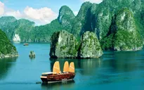 Quảng Ninh siết chặt quản lý, cấp phép cho các tàu du lịch