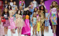 Vinh danh búp bê Barbie trong lĩnh vực thời trang Mỹ