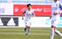 Thi đấu 20 phút, Công Phượng mờ nhạt trong trận thua của Incheon United
