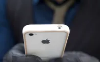 Giữa tâm bão, CEO của Huawei vẫn ca ngợi iPhone