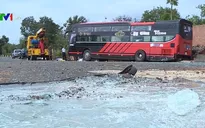 2 xe khách tông nhau, nhiều người bị thương