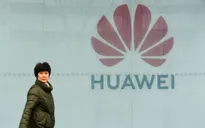Các nhà bán lẻ châu Á dừng thu mua điện thoại Huawei