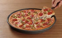 Pizza Hut lần đầu tiên thay đổi công thức bánh sau 40 năm