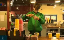 Áp lực đối với nhà cung cấp sản phẩm dịch vụ trong thay thế đồ nhựa