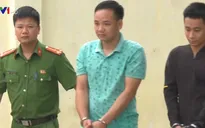 Tín dụng đen tấn công trường học