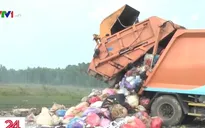 Bắt quả tang xe đổ trộm gần 5 tấn rác thải công nghiệp