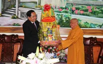 Đồng chí Trần Thanh Mẫn chúc mừng Phật đản tại Quảng Nam