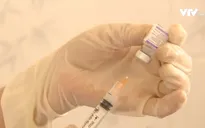 Theo dõi, chăm sóc trẻ như thế nào sau khi tiêm vaccine ComBe Five?
