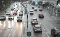 Làm gì để cải thiện tình trạng ô nhiễm khí thải ô tô?