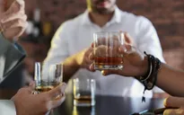 Quán bar ra mắt thức uống bảo vệ phụ nữ