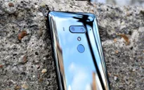 HTC giải "cơn đại hạn" bằng HTC U19e và Desire 19+