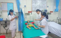 Bé gái 3 tuổi sốc phản vệ sau khi bị... kiến đốt