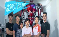 Robot được chế tạo từ phế liệu