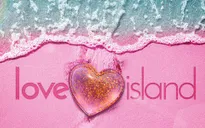 "Ăn" theo thành công tại Anh, đài CBS "mang" chương trình hẹn hò "Love Island" tới Mỹ