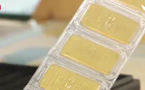 Giá vàng không “ngủ yên” trong kỳ nghỉ lễ